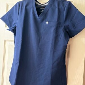 Fabletics Navy Srub Top Med